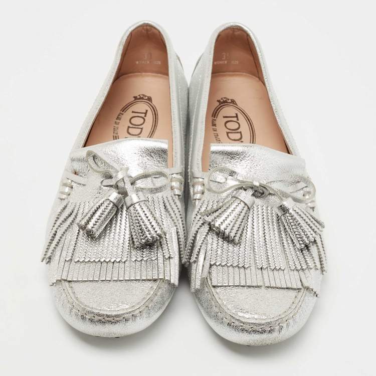 Pre Owned Tod's Metallic Silver Leather Fringe Tassel Details Slip On Loafers Size 39