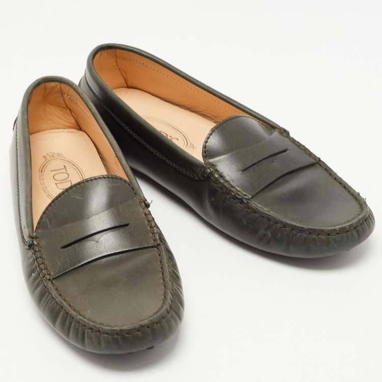 مملوكة مسبقًا Tod's Olive Green Leather Penny Slip On Loafers Size 37
