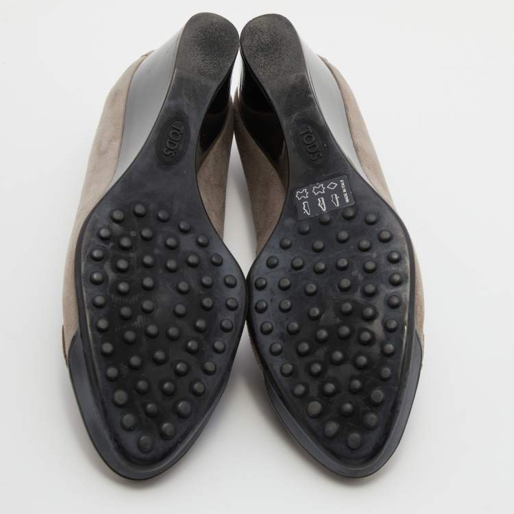 Pre Owned Tod's Grey Suede Penny Loafer Wedge Pumps Size 36