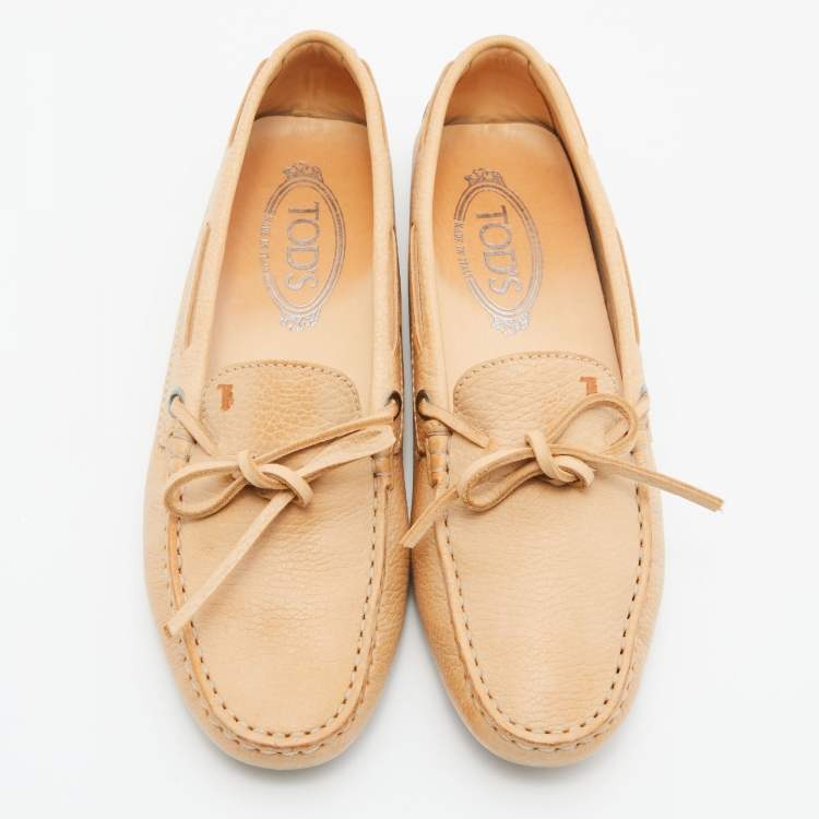 Pre Owned Tod's Beige Leather Bow Slip On Loafers Size 38
