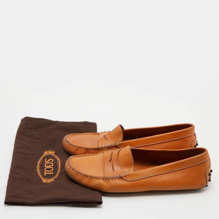Pre Owned Tod's Tan Leather Slip On Loafers Size 37