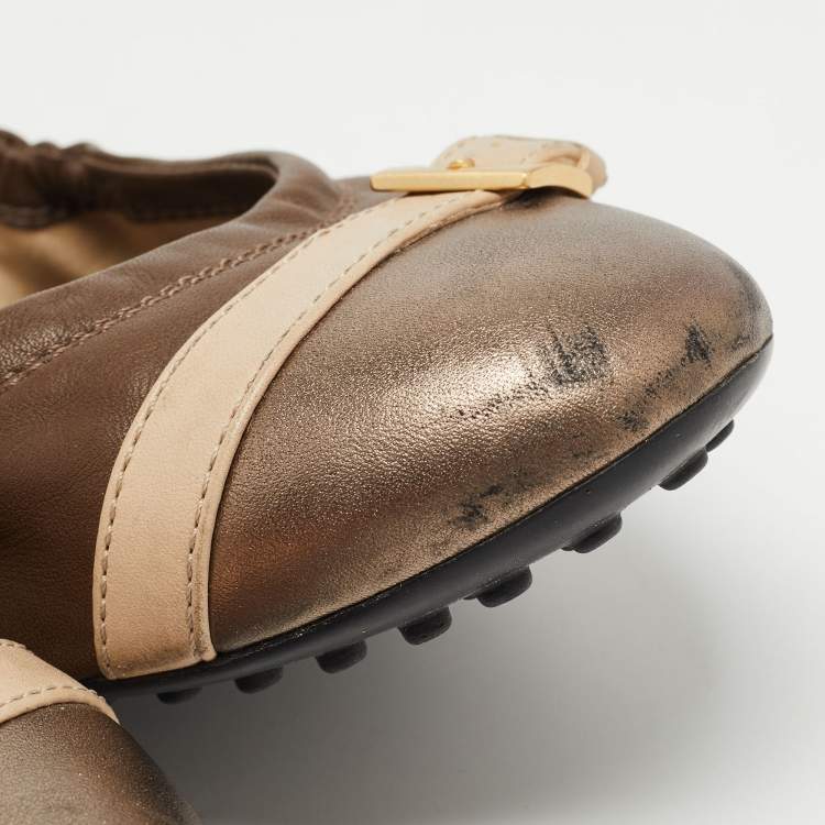 Pre Owned Tod's Brown/Metallic Leather Cap Toe Buckle Detail Scrunch Ballet Flats Size 38.5
