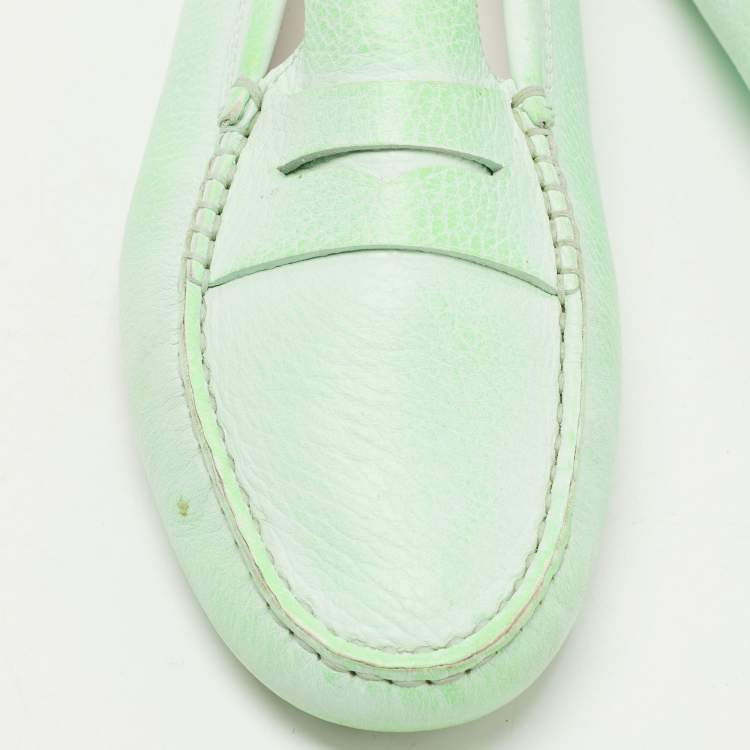 Pre Owned Tod's Green Leather Penny Loafers Size 39