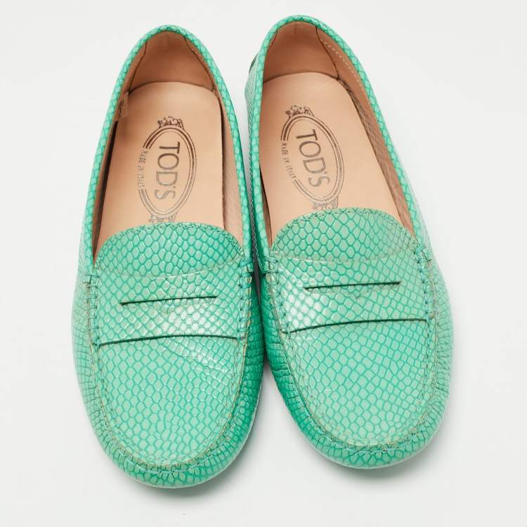 مملوكة مسبقًا Tod's Green Python Embossed Leather Penny Loafers Size 37
