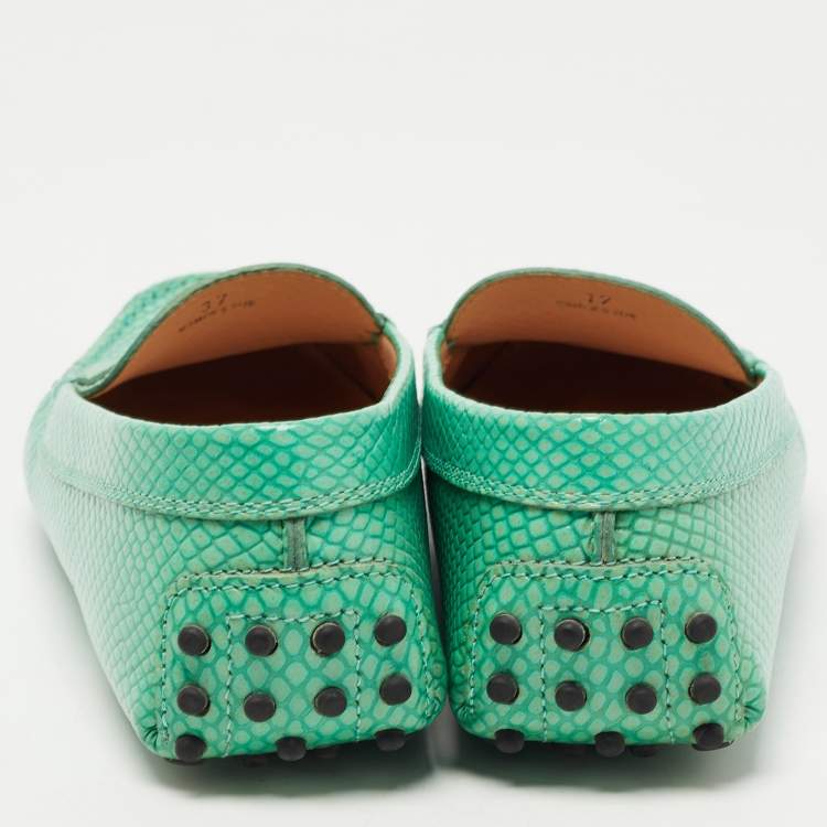 مملوكة مسبقًا Tod's Green Python Embossed Leather Penny Loafers Size 37