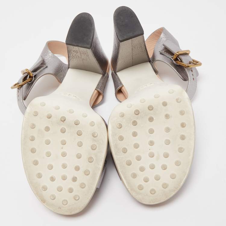 Pre Owned Tod's Silver Leather Ankle Strap Sandals Size 37.5