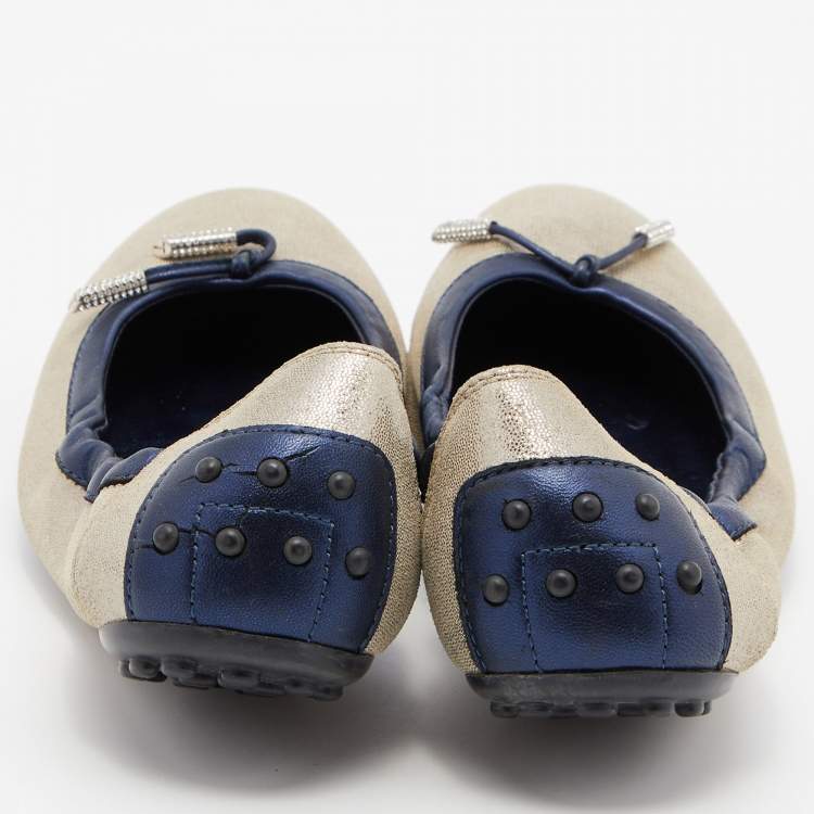 Pre Owned Tod's Silver/Blue Textured Nubuck Leather Scrunch Ballet Flats Size 38