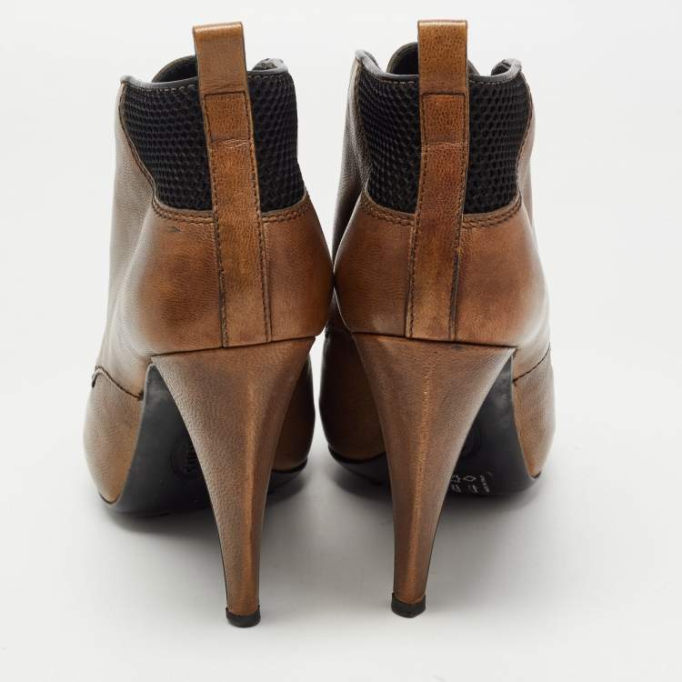 Pre Owned Tod's Brown/Black Leather and Mesh Ankle Booties Size 40
