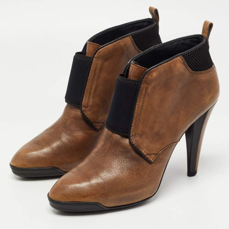 Pre Owned Tod's Brown/Black Leather and Mesh Ankle Booties Size 40
