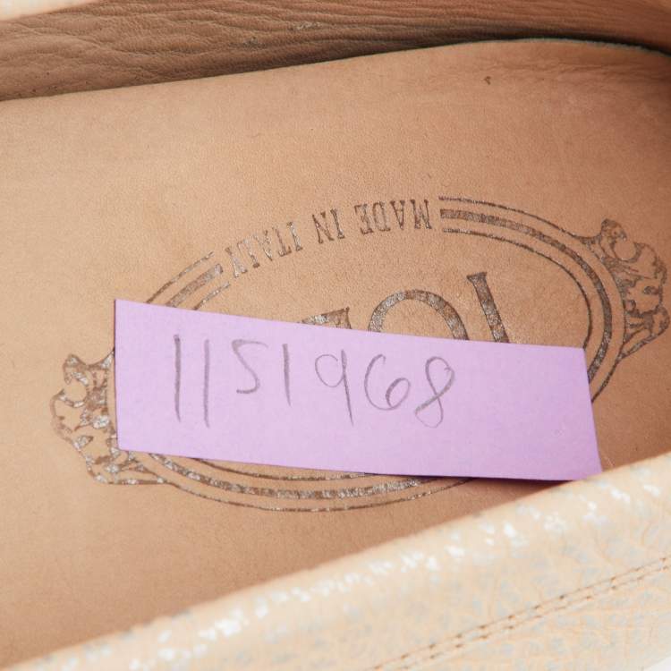 Pre Owned Tod's Beige Leather Gommino Driving Loafers Size 39.5