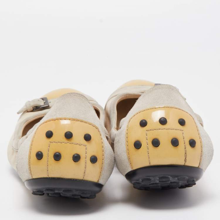 Pre Owned Tod's Beige/Yellow Patent Leather and Suede Cap Toe Scrunch Ballet Flats Size 38.5