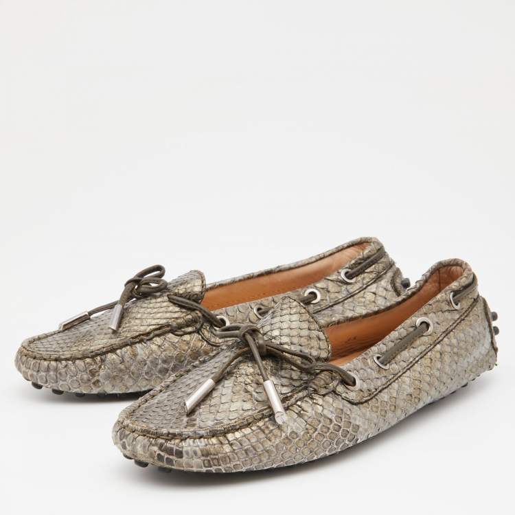 Pre Owned Tod's Metallic Python Bow Slip On Loafers Size 35