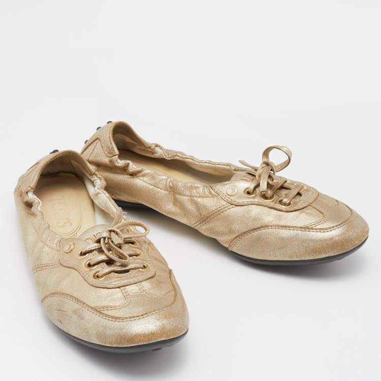 Pre Owned Tod's Gold Leather Scrunch Sneakers Size 36