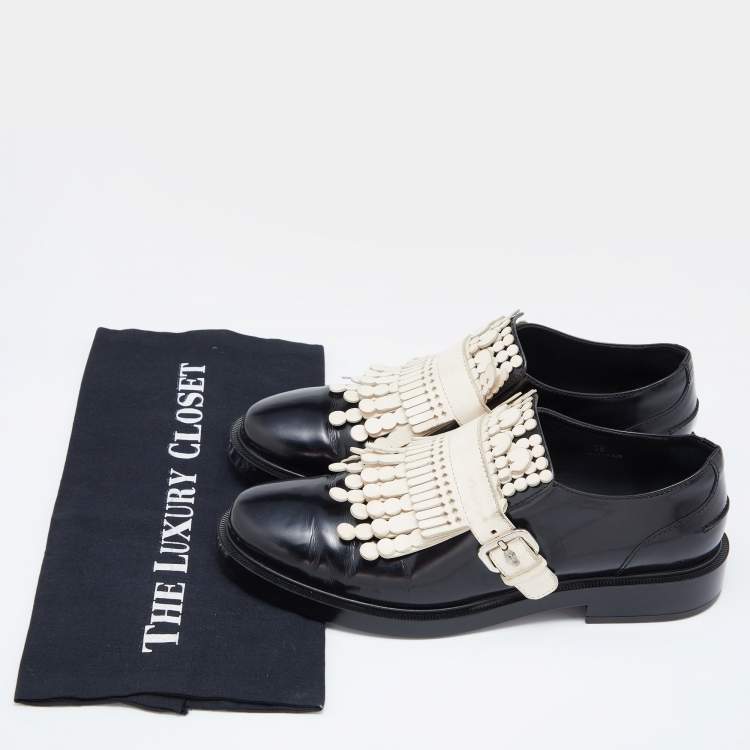 Pre Owned Tod's Black/Cream Leather Fringes Buckle Oxford Size 39