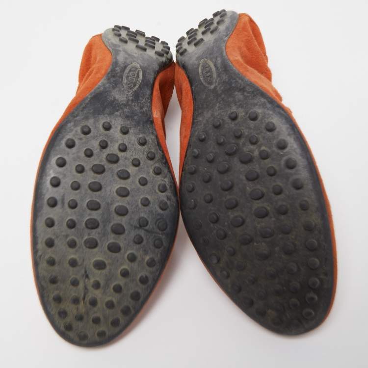 Pre Owned Tod's Orange Suede Scrunch Ballet Flats Size 38.5