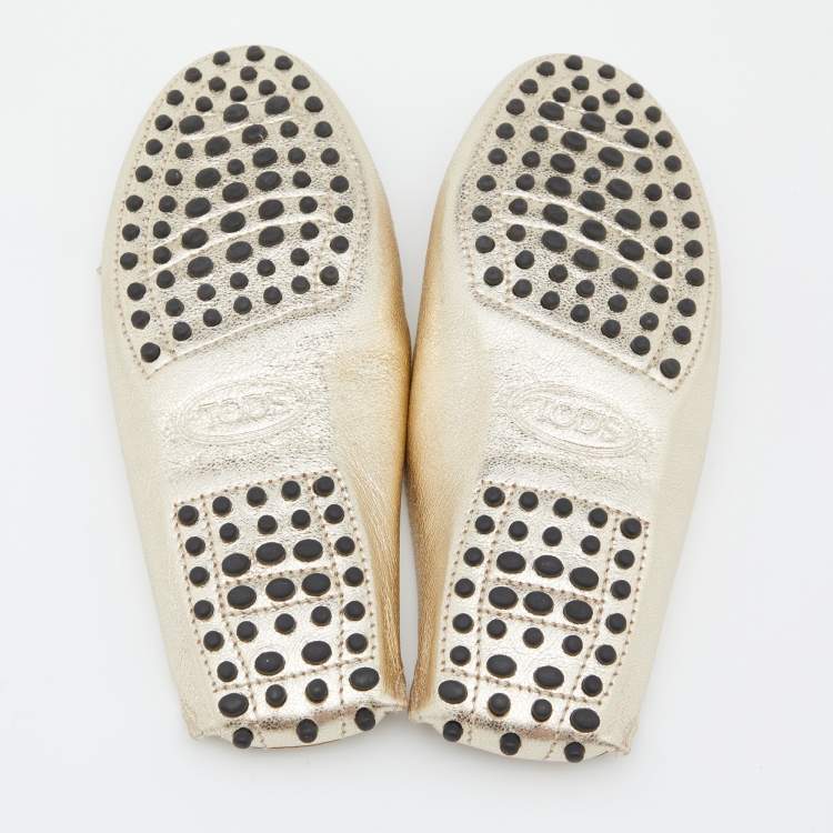 Pre Owned Tod's Gold Leather Fringe Flat Mules Size 35