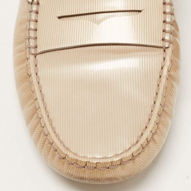 Pre Owned Tod's Beige Textured Patent Leather Penny Loafers Size 39