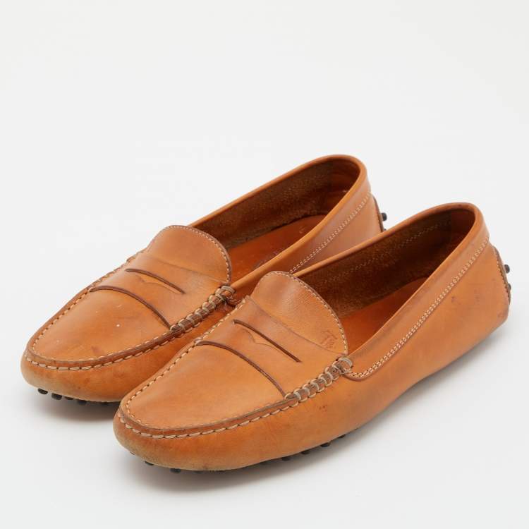 مملوكة مسبقًا Tod's Tan Leather Gommino Driver Loafers Size 38