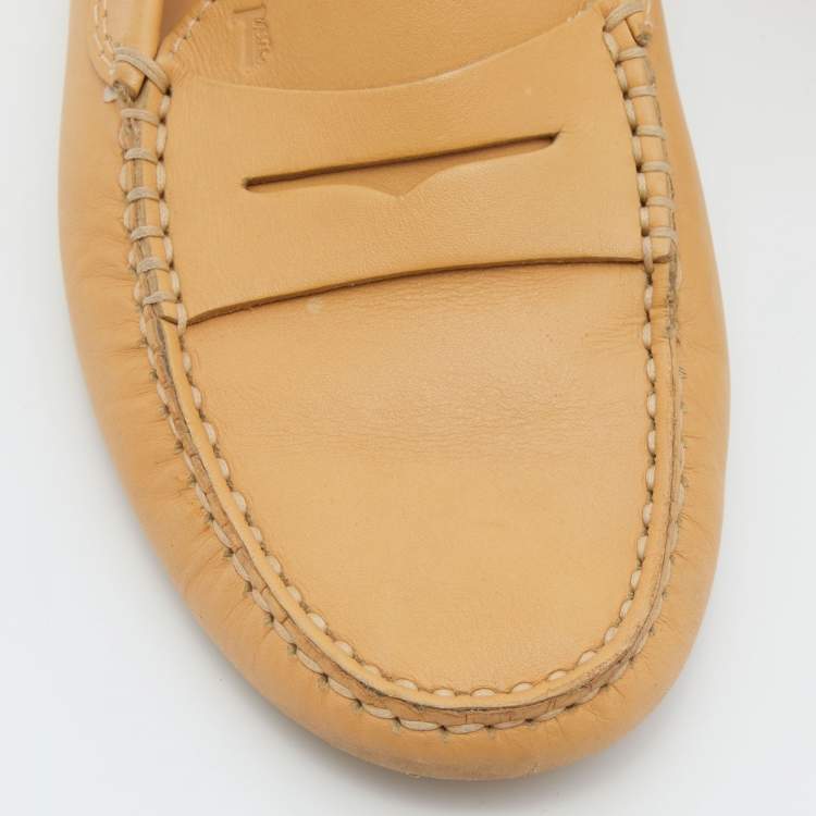 Pre Owned Tod's Beige Leather Penny Loafers Size 36