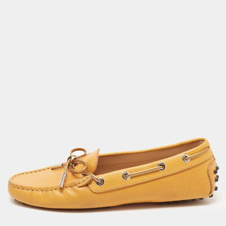 Pre Owned Tod's Yellow Leather Gommino Bow Slip On Loafers Size 36.5