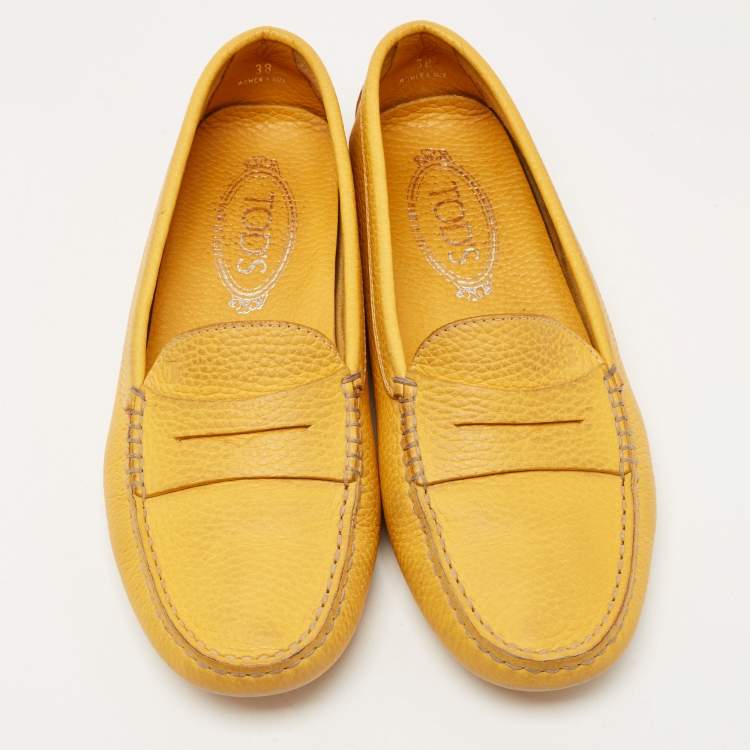 Pre Owned Tod's Yellow Leather Penny Loafers Size 38