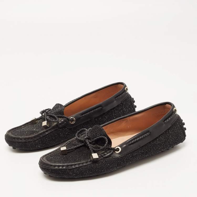 مملوكة مسبقًا Tod's Black Glitter Suede Slip On Bow Loafers Size 35