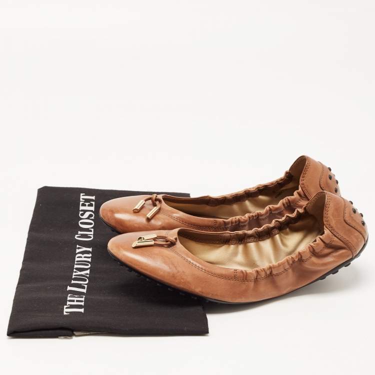 Pre Owned Tod's Brown Leather Bow Scrunch Ballet Flats Size 40