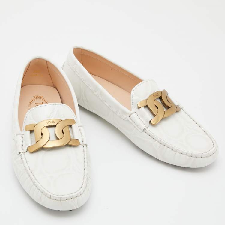 Pre Owned Tod's White Croc Embossed Leather Chain Detail Kate Loafers Size 38.5