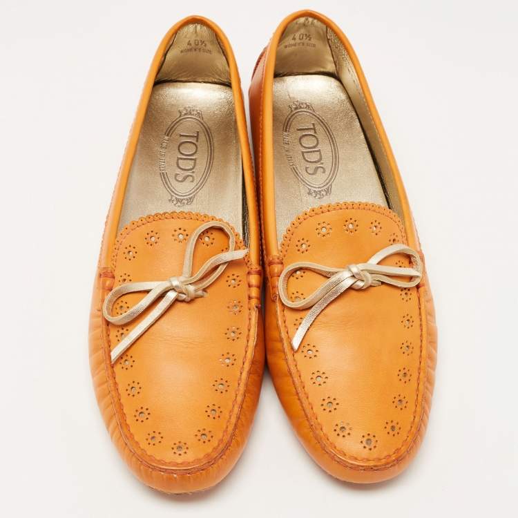 Pre Owned Tod's Orange Perforated Leather Bow Slip On Loafers Size 40.5