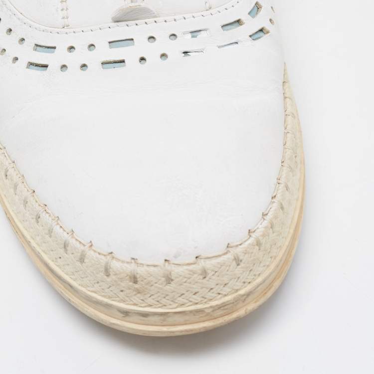 Pre Owned Tod's White Leather Slip on Loafers Size 37.5