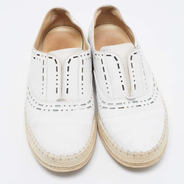 Pre Owned Tod's White Leather Slip on Loafers Size 37.5