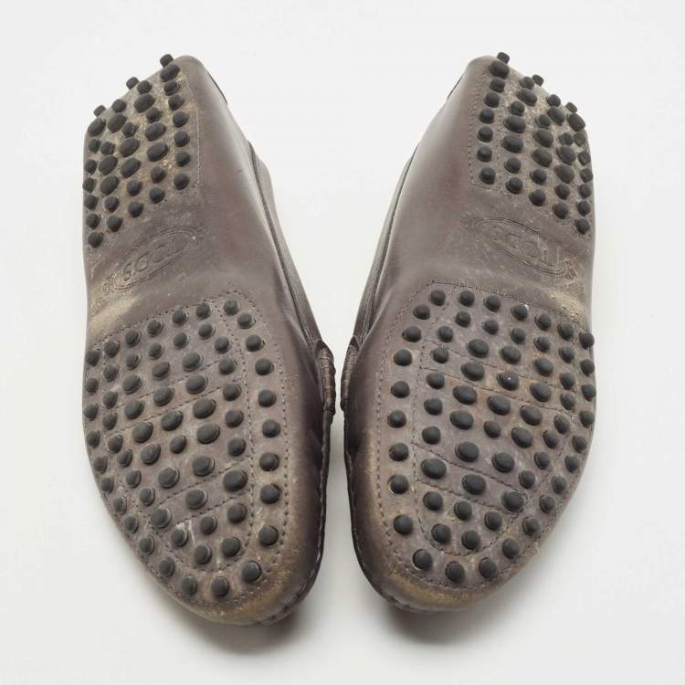 Pre Owned Tod's Black Leather Slip on Loafers Size 39