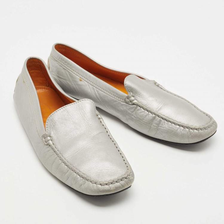 Pre Owned Tod's Grey Leather Slip On Loafers Size 38.5