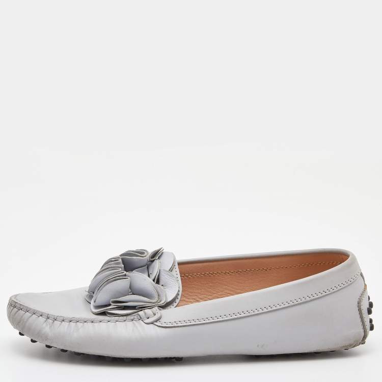 Pre Owned Tod's Grey Leather Flower Gommini Slip On Loafers Size 39
