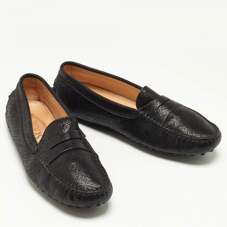 Pre Owned Tod's Black Laminated Suede Penny Loafers Size 35