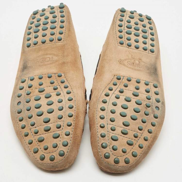 مملوكة مسبقًا Tod's Brown Suede Gommino Loafers Size 39