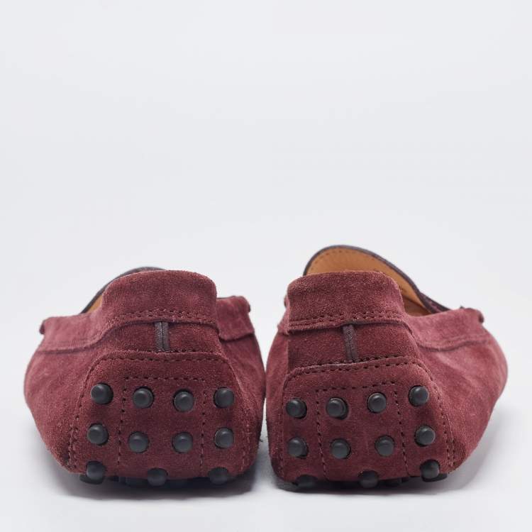 مملوكة مسبقًا Tod's Purple Suede Gommino Loafers Size 38