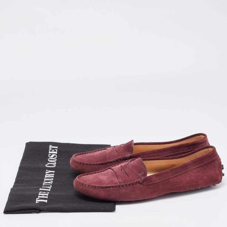مملوكة مسبقًا Tod's Purple Suede Gommino Loafers Size 38