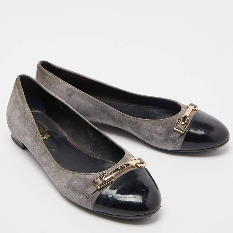 Pre Owned Tod’s Grey/Black Suede and Patent Leather Buckle Detail Ballet Flats Size 36.5