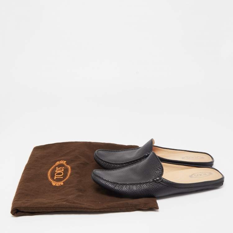 Pre Owned Tod's Black Leather Flat Loafer Mules Size 39