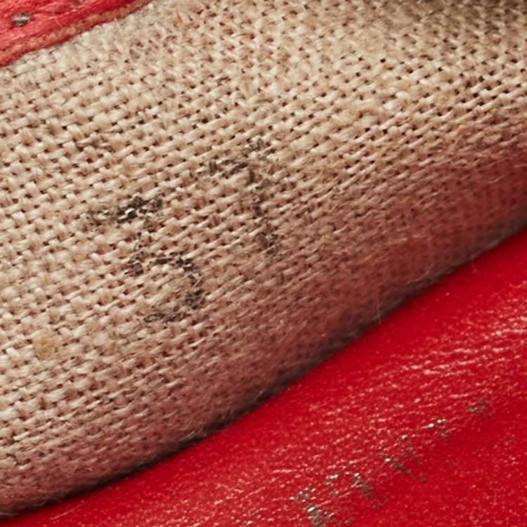 Pre Owned Tod's Red Leather and Patent Studs Detail Scrunch Ballet Flats Size 37