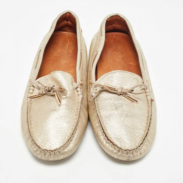 Pre Owned Tod's Gold Leather Bow Loafers Size 39