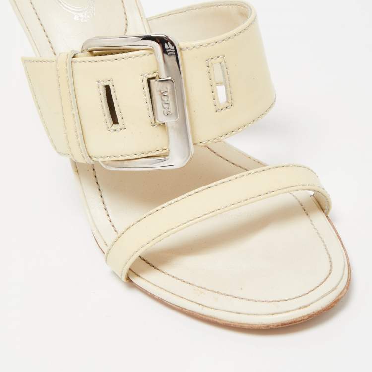 Pre Owned Tod's Cream Patent Leather Peggy Buckle Slide Sandals Size 37