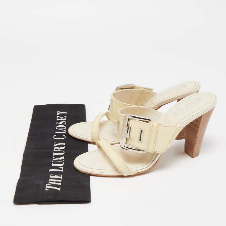 Pre Owned Tod's Cream Patent Leather Peggy Buckle Slide Sandals Size 37