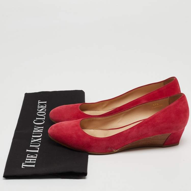 Pre Owned Tod's Pink Suede Wedge Pumps Size 37.5