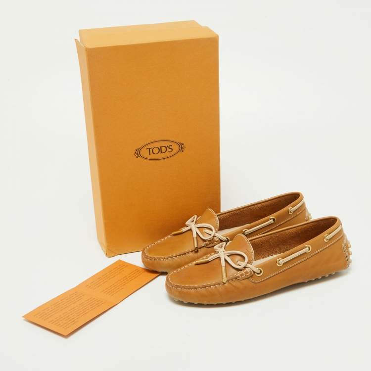 Pre Owned Tod's Beige Leather Bow Loafers Size 35.5