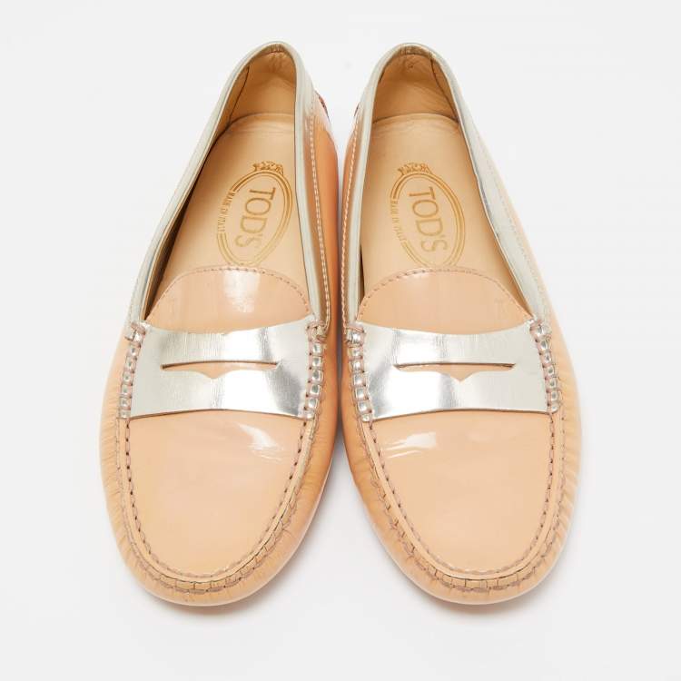 Pre Owned Tod's Beige/Gold Patent Leather Penny Slip On Loafers Size 38.5
