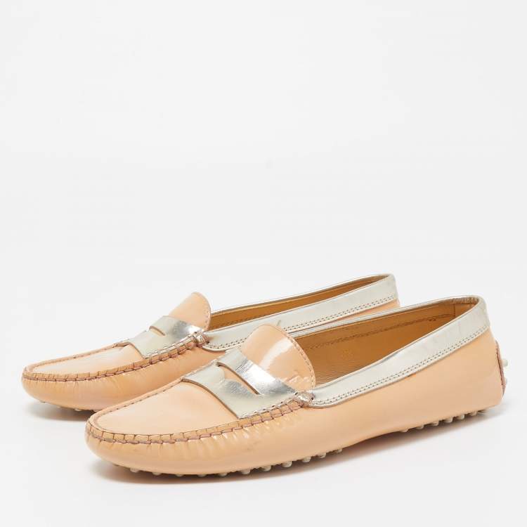 Pre Owned Tod's Beige/Gold Patent Leather Penny Slip On Loafers Size 38.5