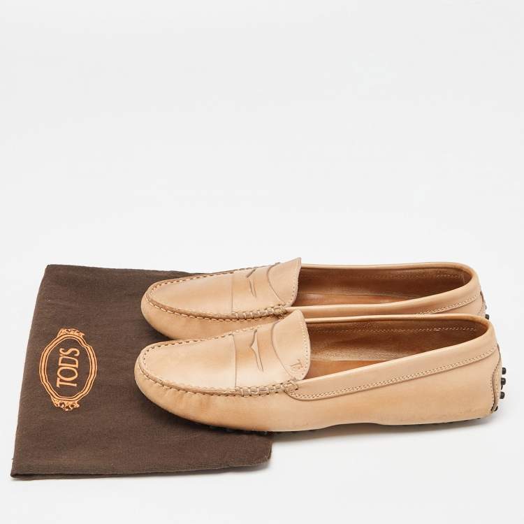 Pre Owned Tod's Beige Leather Penny Loafers  Size 38.5