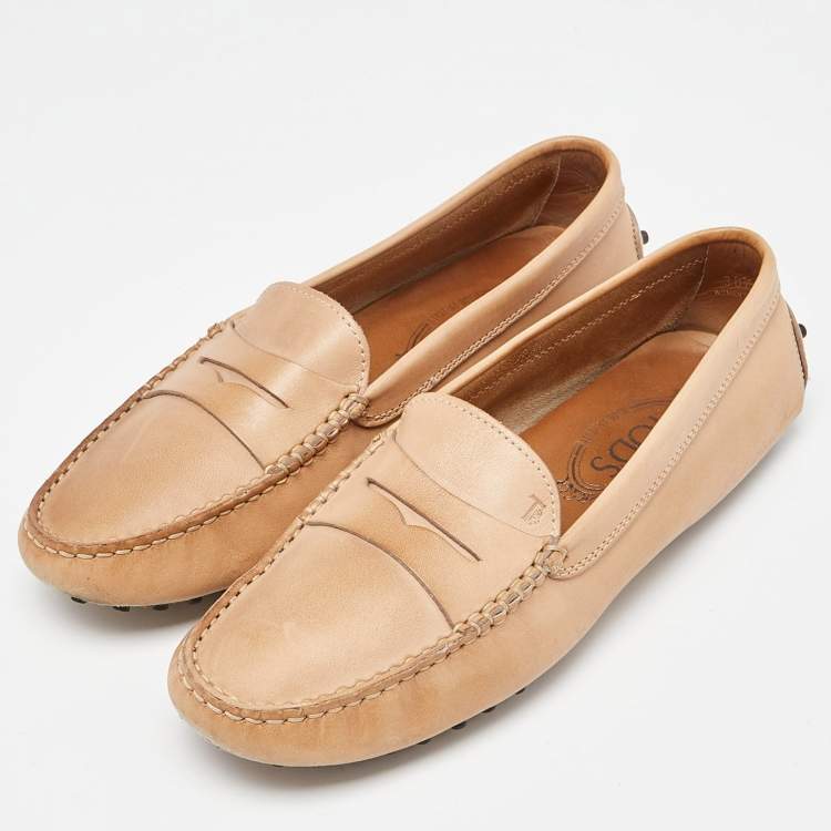 Pre Owned Tod's Beige Leather Penny Loafers  Size 38.5